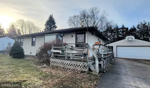 2078 Diffley Rd, Eagan, MN 55122