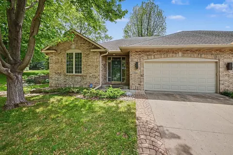 12999 Garvin Brook Ln, Apple Valley, MN 55124