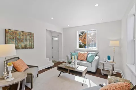 1447 Hague Ave, Saint Paul, MN 55104