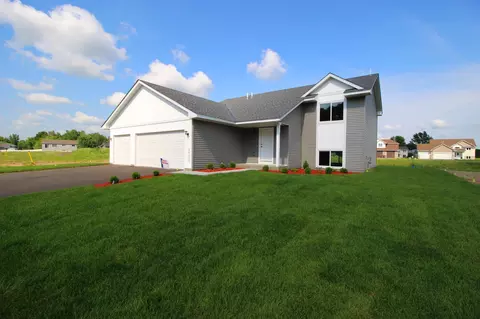 24135 Polk St NE, Bethel, MN 55005