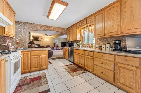 Kitchen - 244 Edgeview Dr, Rollingstone, MN 55969 photo 1 of 4