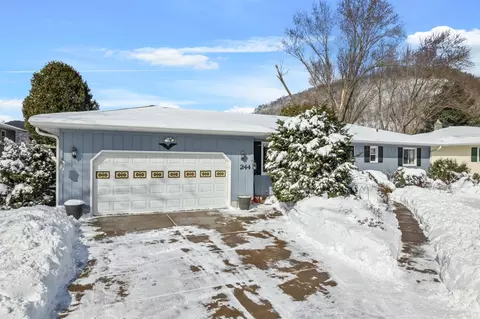 Exterior - 244 Edgeview Dr, Rollingstone, MN 55969 photo 2 of 2