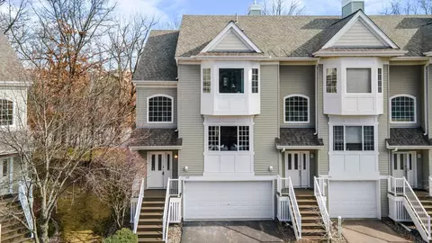 729 Fairfield Cir, Minnetonka, MN 55305