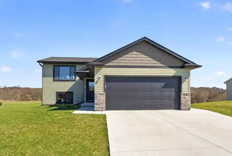 1051 3rd St, Wanamingo, MN 55983