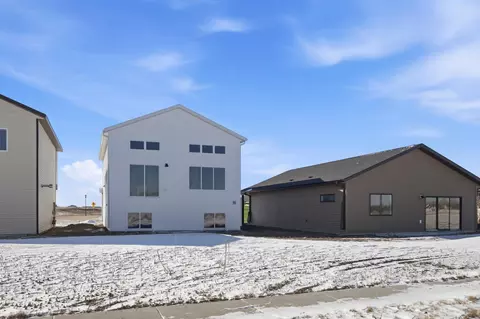 Exterior - 6719 66th Ave S, Horace, ND 58047 photo 3 of 4