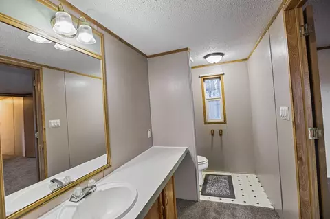 Bath - 405 Edgar Pl, Faribault, MN 55021 photo 3 of 3