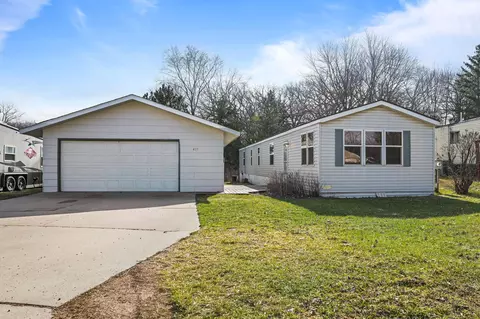 405 Edgar Pl, Faribault, MN 55021