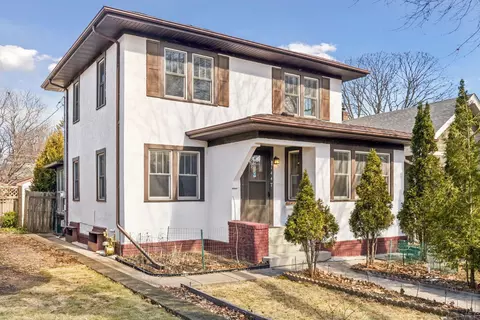1447 Sargent Ave, Saint Paul, MN 55105