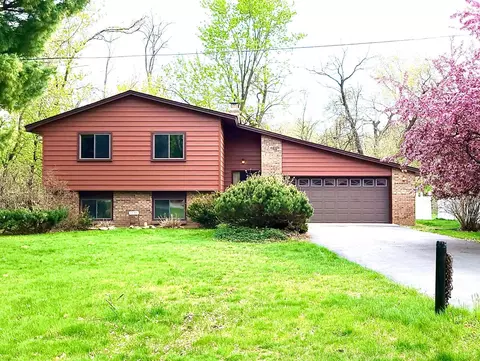 1010 94th Ave NW, Coon Rapids, MN 55433