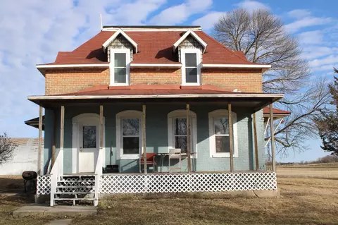 10142 225th St, Silver Lake, MN 55381