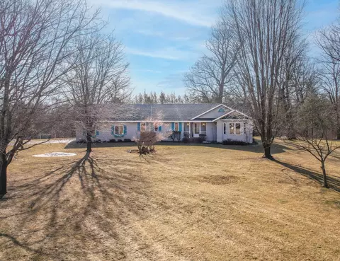 12141 Fantail Rd, Royalton, MN 56373