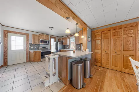 Kitchen - 204 Central Ave N, Mapleton, MN 56065 photo 1 of 5