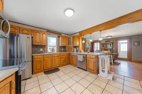 Kitchen - 204 Central Ave N, Mapleton, MN 56065 photo 3 of 5