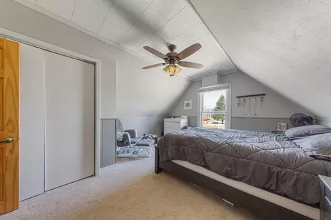 Bedroom - 204 Central Ave N, Mapleton, MN 56065 photo 5 of 7