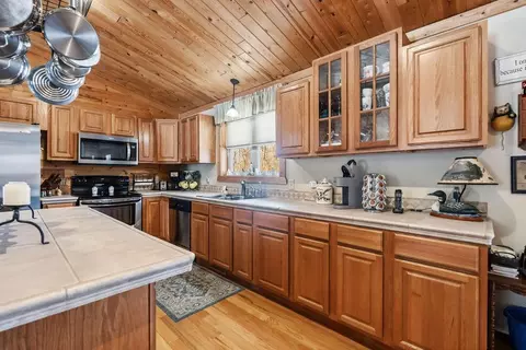 Kitchen - 5810 N Bear Path Ln, Spooner, WI 54801 photo 3 of 3