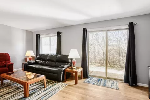 10684 Hummingbird St NW, Coon Rapids, MN 55433