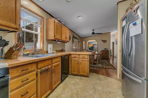 Kitchen - 10065 Amigo Trl, Grey Eagle, MN 56336 photo 2 of 3