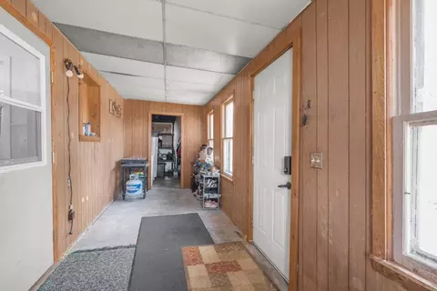 Entry Way - 13150 185th St, Milaca, MN 56353 photo 2 of 2