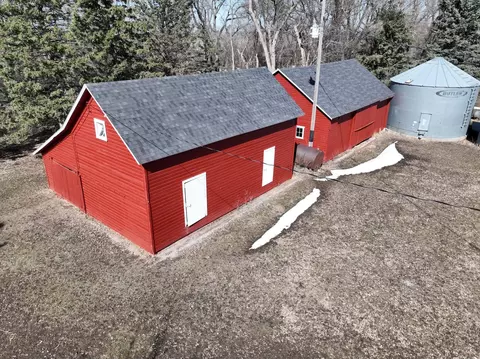 Other - 2075 80th St SW, Montevideo, MN 56265 photo 30 of 32
