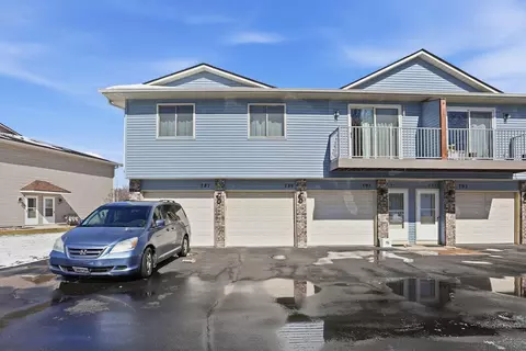 789 Parkside Dr #789G, Vadnais Heights, MN 55127