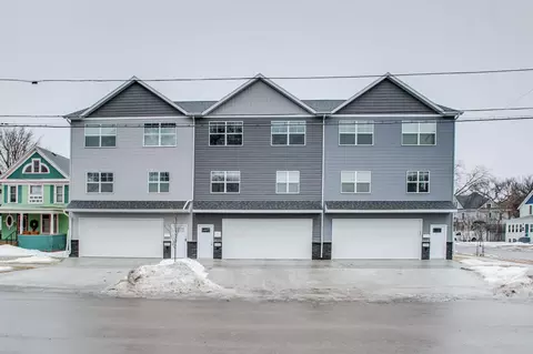 628 10th Ave N, Fargo, ND 58102