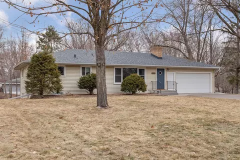 16930 17th Ave N, Plymouth, MN 55447