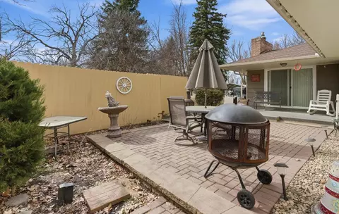 Exterior - 205 3rd Ave SE, Mapleton, MN 56065 photo 5 of 6