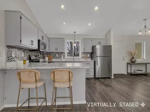 6429 Savanna Ct, Saint Cloud, MN 56303