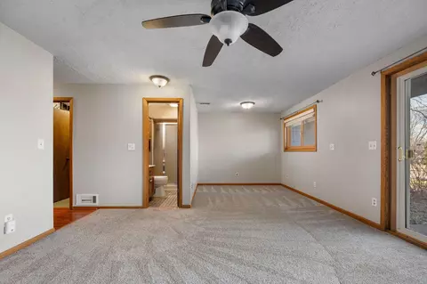 Bedroom - 2505 Geranium Ave E, Maplewood, MN 55119 photo 6 of 6