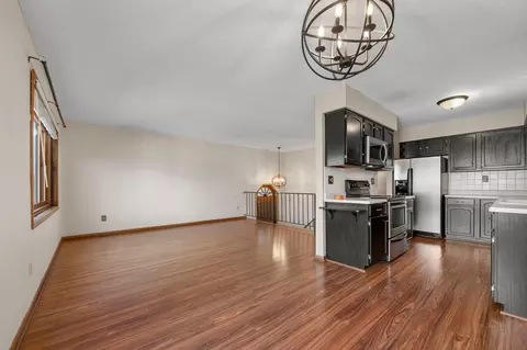 Living - 2505 Geranium Ave E, Maplewood, MN 55119 photo 7 of 8