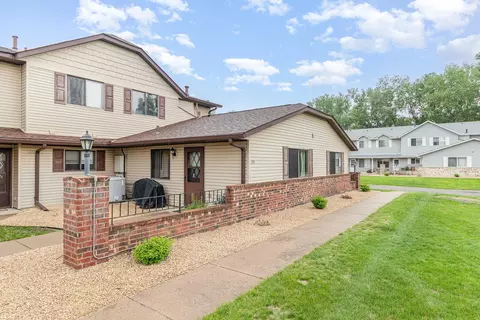 151 96th Ln NE, Blaine, MN 55434