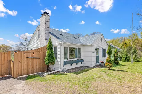 18511 Delton Ave, Minnetonka, MN 55345