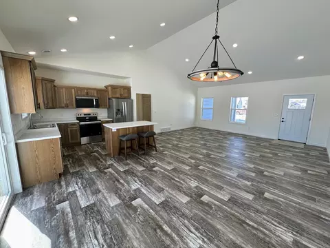 Kitchen - 916 NW 7th Ave NW, Perham, MN 56573 photo 2 of 5