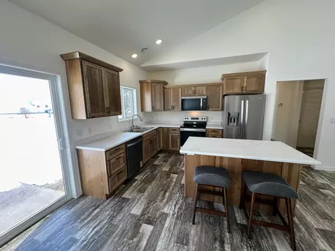 Kitchen - 916 NW 7th Ave NW, Perham, MN 56573 photo 1 of 5