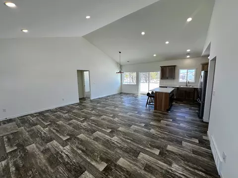 Living - 916 NW 7th Ave NW, Perham, MN 56573 photo 1 of 2