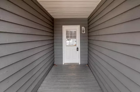 Entry Way - 39034 County 45, Laporte, MN 56461 photo 1 of 1