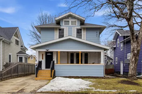 1020 6th St S, Fargo, ND 58103