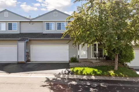 12977 Echo Ln, Apple Valley, MN 55124