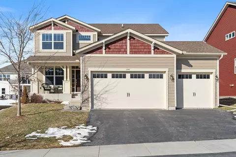 1244 Maple Ln, Carver, MN 55315