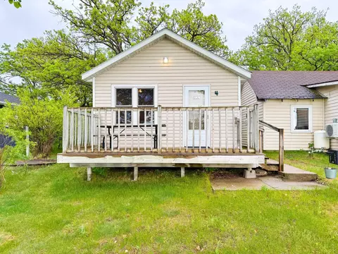 27621 Co Hwy 83 #4, Battle Lake, MN 56515