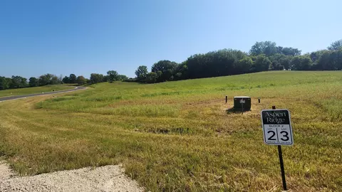 L2b2 Miller Place Nw, Rochester, MN 55901