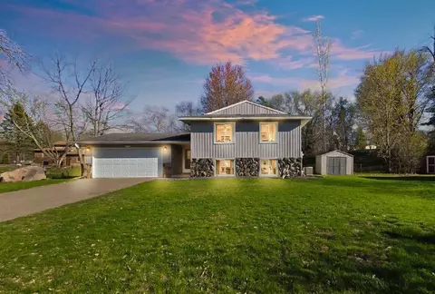 1738 Palisade Cir, Eagan, MN 55122