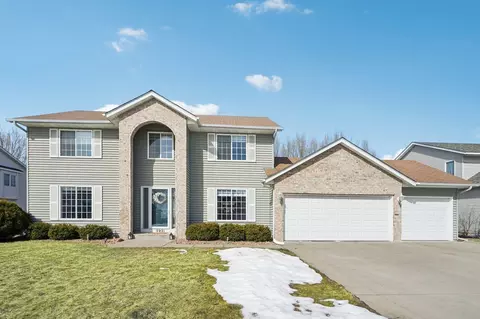 5921 200th St W, Farmington, MN 55024