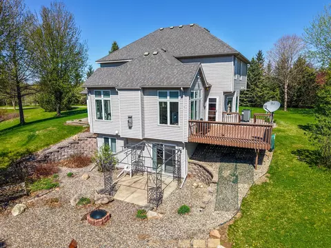 Exterior - 7914 50th Ave NW, Oronoco, MN 55960 photo 2 of 17