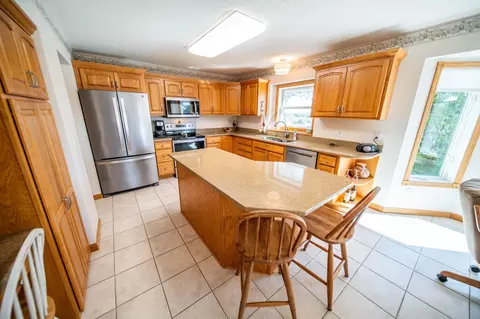 Kitchen - 7914 50th Ave NW, Oronoco, MN 55960 photo 1 of 5