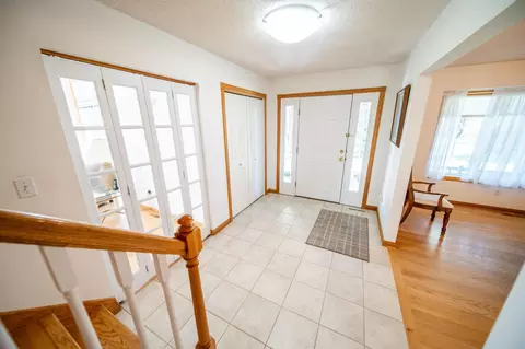 Entry Way - 7914 50th Ave NW, Oronoco, MN 55960 photo 1 of 4