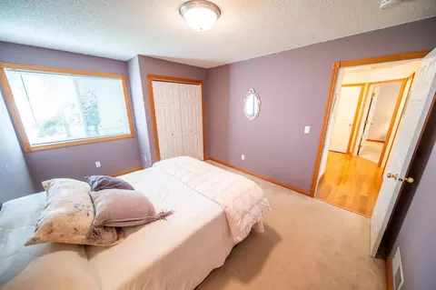 Bedroom - 7914 50th Ave NW, Oronoco, MN 55960 photo 9 of 12