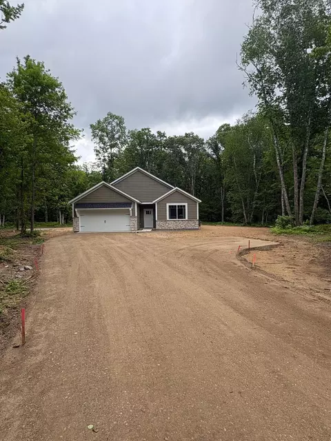 35662 Bonnie Lakes Rd, Crosslake, MN 56442