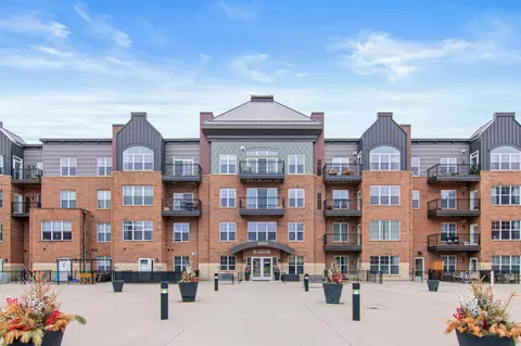 1800 Graham Ave #332, Saint Paul, MN 55116