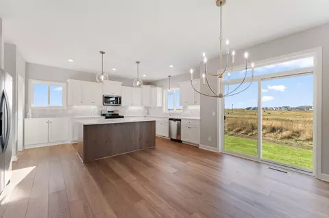 15035 Ardmullivan Ln, Rosemount, MN 55068